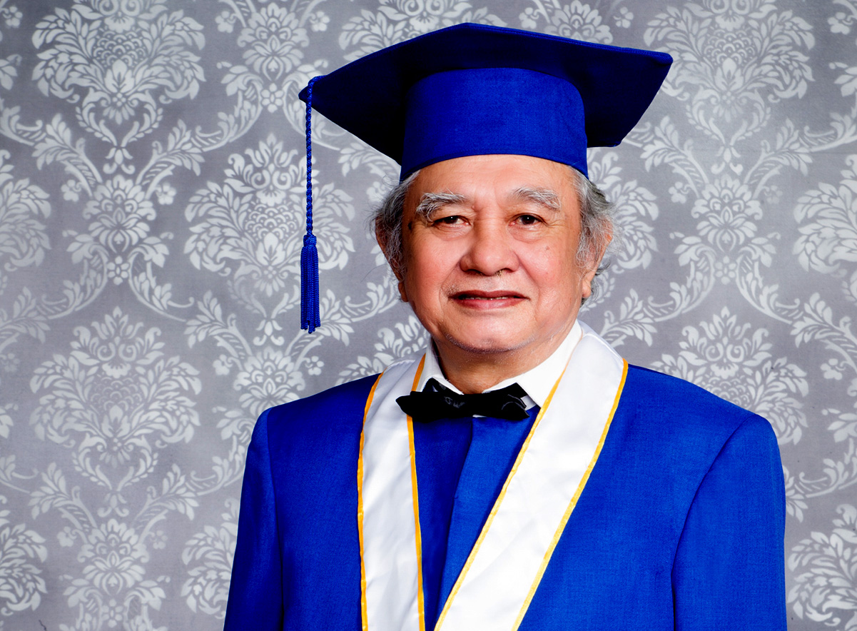 Prof. Abdul Hadi WM - Guru Besar Falsafah dan Agama