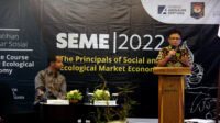 Program Pelatihan Ekonomi Pasar Sosial 7-11 Agustus 2002 di Mandalika, Lombok, NTB.